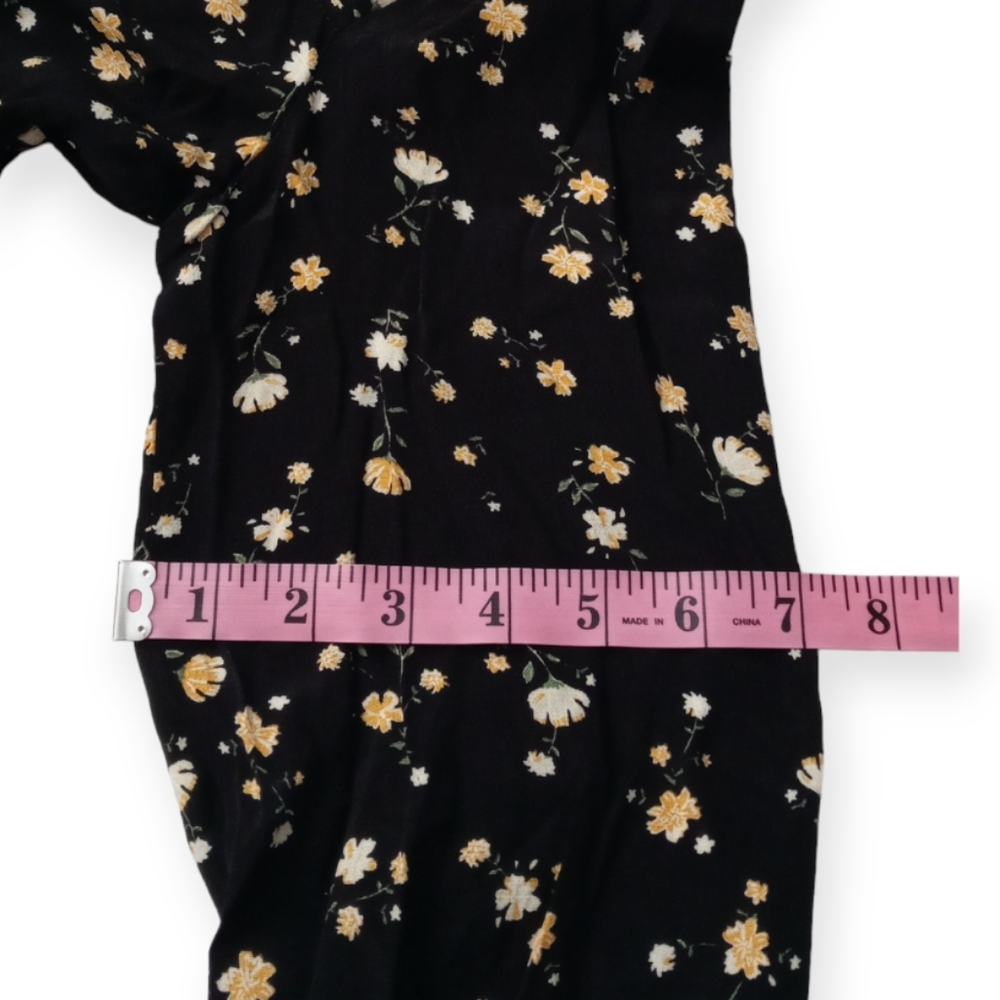 NWOT- LOVE TREE CROPPED LONG SLEEVE BLOUSE. SIZE S. COLOR BlACK, YELLOW - Picture 9 of 15
